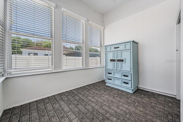 2319 W AILEEN STREET B, Tampa, FL 33607