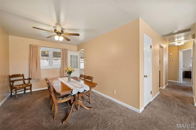 6330 Hurstgreen Lane, St Louis, MO 63123