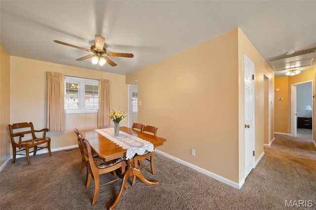 6330 Hurstgreen Lane, St Louis, MO 63123