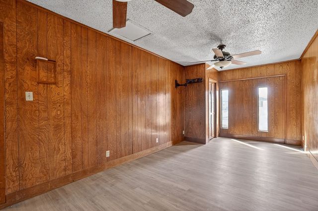 4716 Bowie Dr, Midland, TX 79703