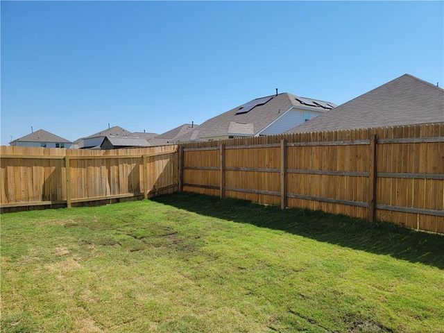 12813 Gilliland LN, Manor, TX 78653