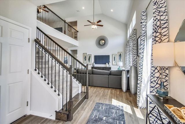 12813 Gilliland LN, Manor, TX 78653
