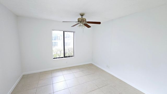 1001 Green Pine Boulevard B1, West Palm Beach, FL 33409