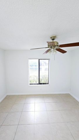 1001 Green Pine Boulevard B1, West Palm Beach, FL 33409