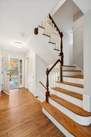 1233 Eastwood Lane, Northbrook, IL 60062