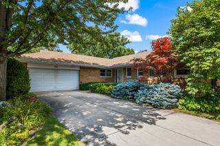 154 Cornell Avenue, Des Plaines, IL 60016