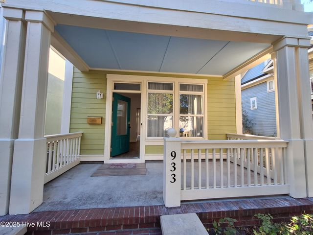 933 S 8th Street, Wilmington, NC 28401