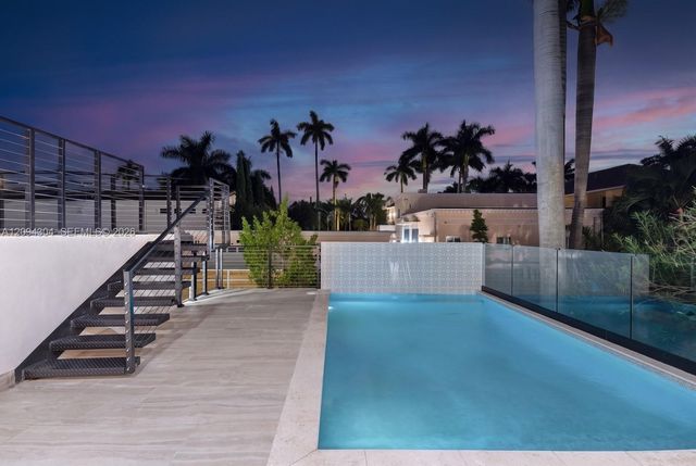 908 Tyler Street, Hollywood, FL 33019
