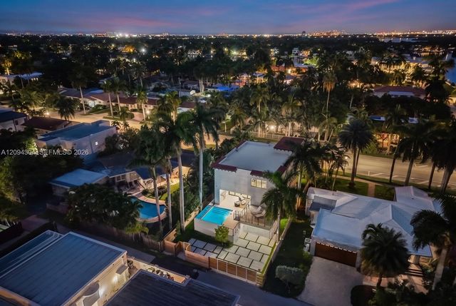 908 Tyler Street, Hollywood, FL 33019
