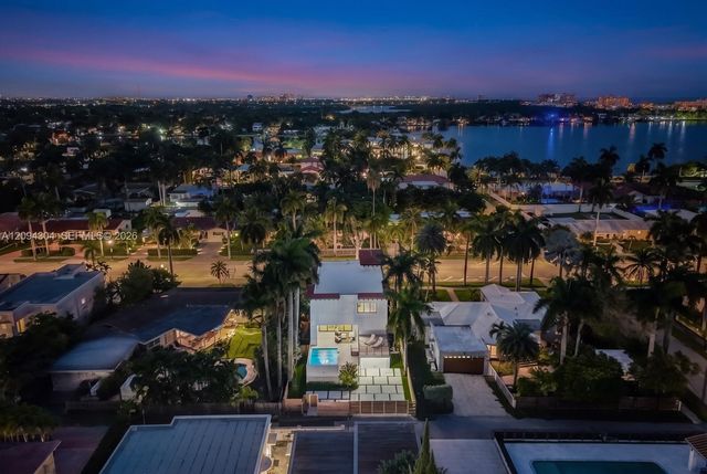 908 Tyler Street, Hollywood, FL 33019