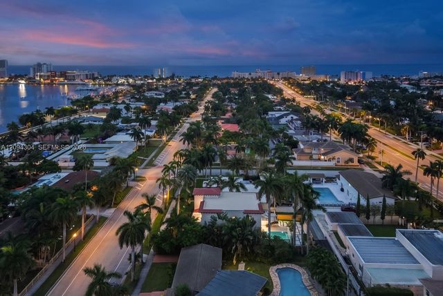 908 Tyler Street, Hollywood, FL 33019