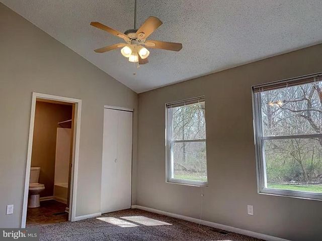 434 CLARKS POND RD, Bridgeton, NJ 08302