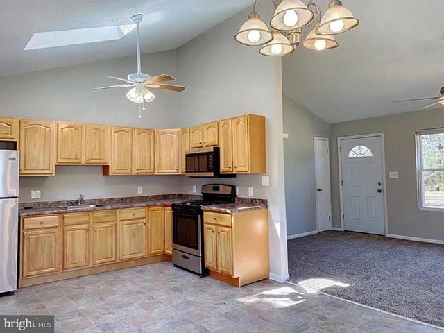 434 CLARKS POND RD, Bridgeton, NJ 08302