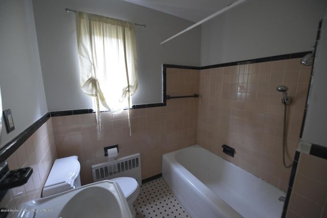 283 Spring Street 2A, Red Bank, NJ 07701