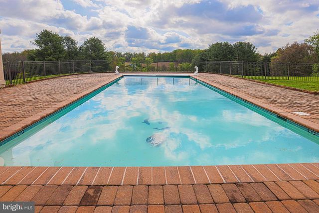 10 SPARKS FARM RD, Sparks Glencoe, MD 21152