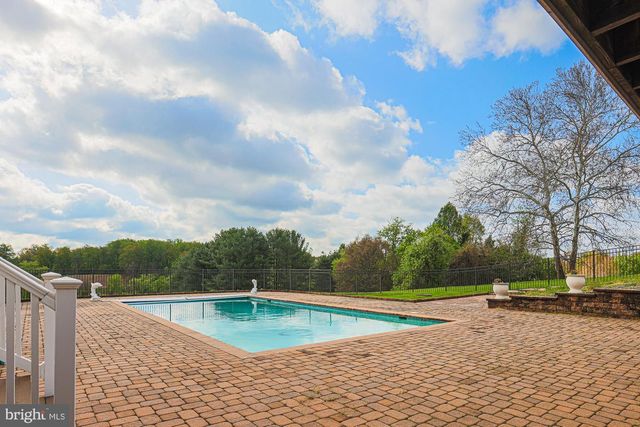 10 SPARKS FARM RD, Sparks Glencoe, MD 21152
