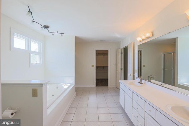 10 SPARKS FARM RD, Sparks Glencoe, MD 21152
