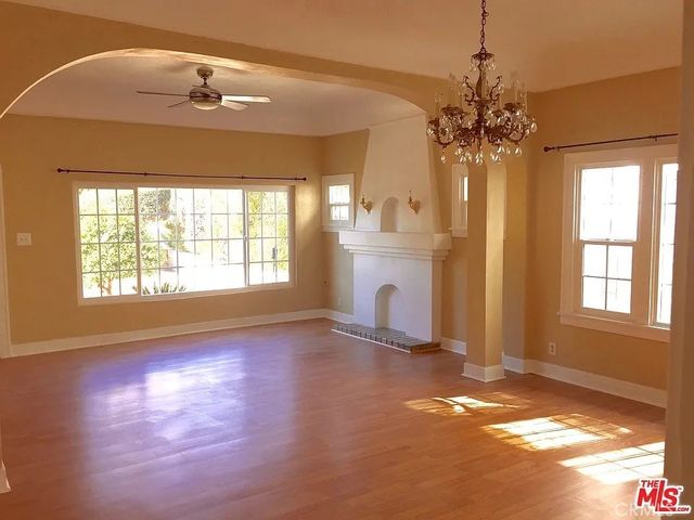 1320 S Hudson, Los Angeles, CA 90019