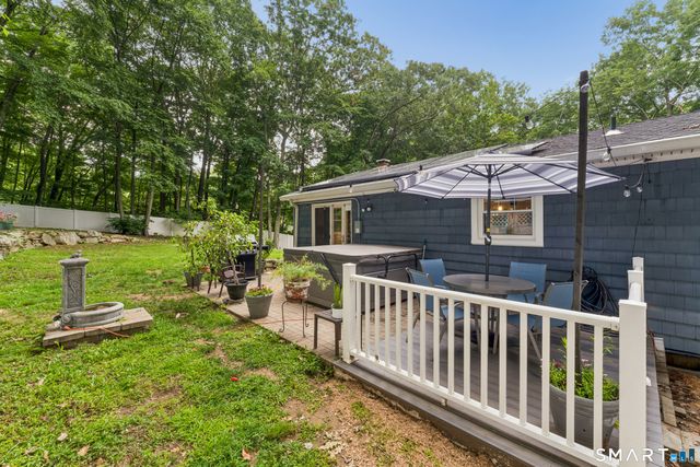 233 Hattertown Road, Newtown, CT 06470