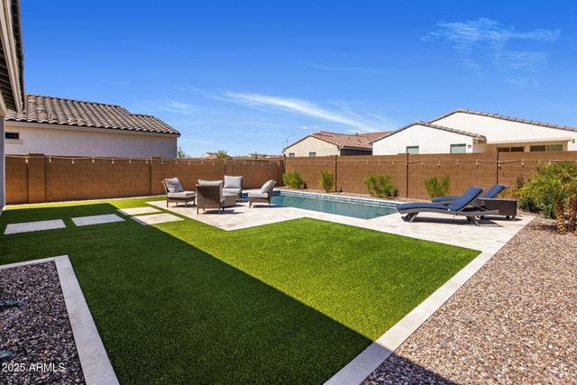 8958 W ORANGE Drive, Glendale, AZ 85305