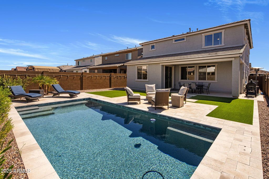 8958 W ORANGE Drive, Glendale, AZ 85305