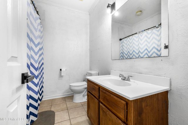 200 S Mullins Road, Holly Springs, MS 38635