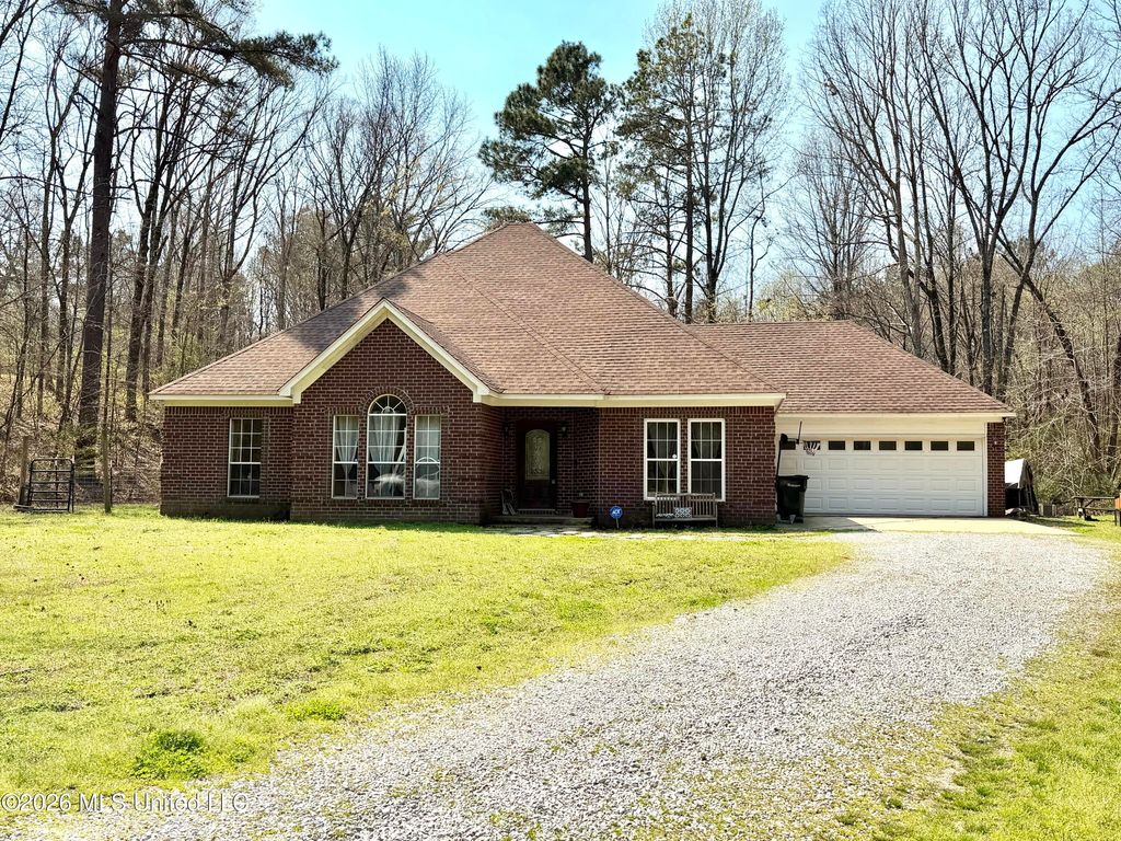 200 S Mullins Road, Holly Springs, MS 38635