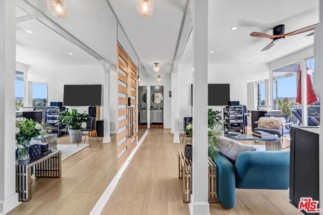 2735 Hollyridge Drive, Los Angeles, CA 90068