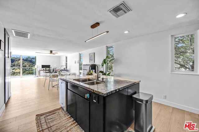2735 Hollyridge Drive, Los Angeles, CA 90068