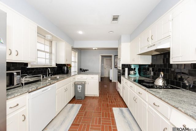 8837 Wakefield Ave, Baton Rouge, LA 70806