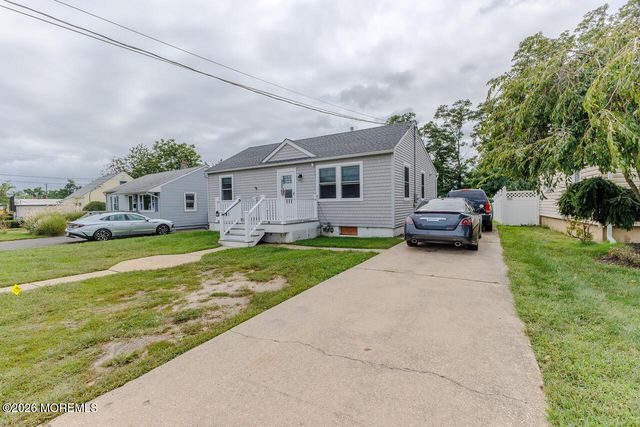 217 W Sylvania Avenue, Neptune City, NJ 07753