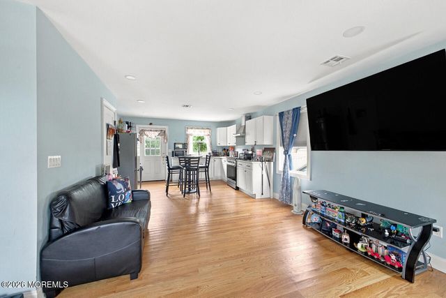 217 W Sylvania Avenue, Neptune City, NJ 07753