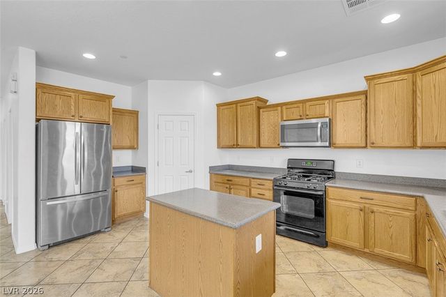 112 Newmiller Street, Henderson, NV 89002