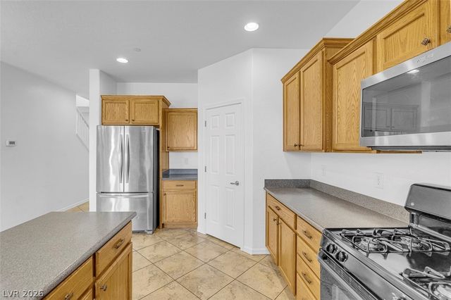 112 Newmiller Street, Henderson, NV 89002