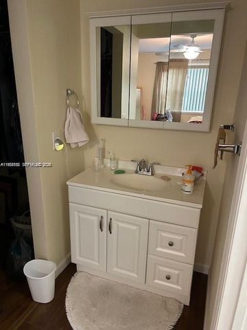 9841 Sunrise Lakes Boulevard 310, Sunrise, FL 33322