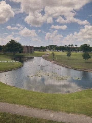9841 Sunrise Lakes Boulevard 310, Sunrise, FL 33322