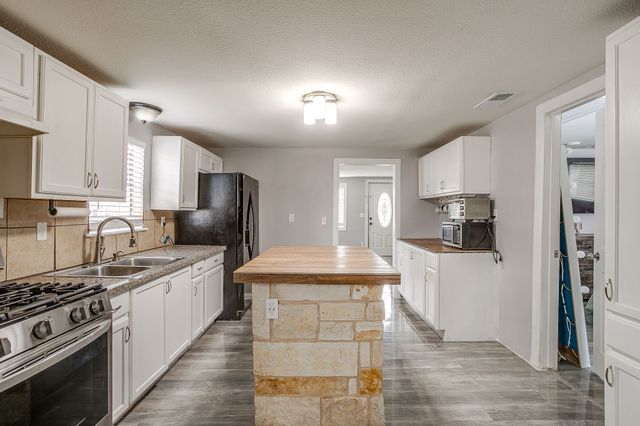 3618 Palacios Avenue, Dallas, TX 75212