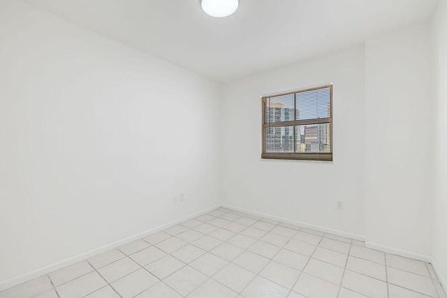 185 SE 14 Terrace 2411, Miami, FL 33131