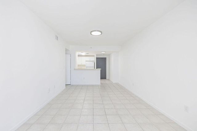 185 SE 14 Terrace 2411, Miami, FL 33131