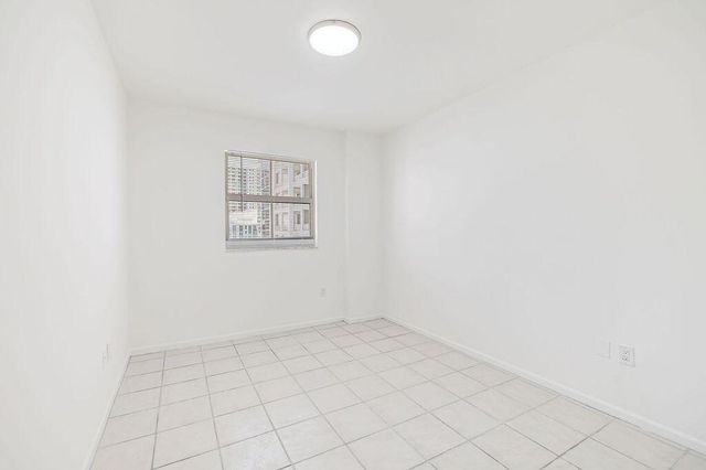 185 SE 14 Terrace 2411, Miami, FL 33131
