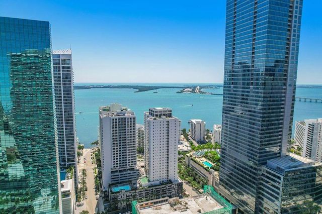 185 SE 14 Terrace 2411, Miami, FL 33131