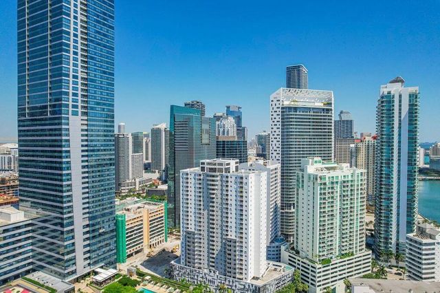 185 SE 14 Terrace 2411, Miami, FL 33131