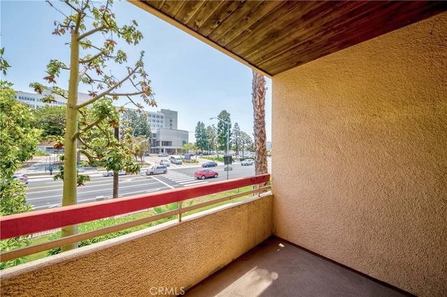 941 W Carson 226, Torrance, CA 90502