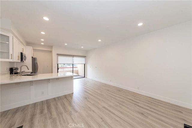 941 W Carson 226, Torrance, CA 90502