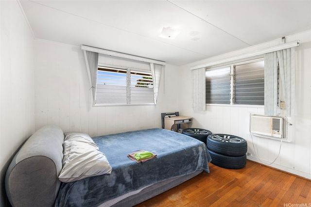 94-825 Waipahu Street, Waipahu, HI 96797