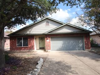 1421 Nandina DR, Cedar Park, TX 78613