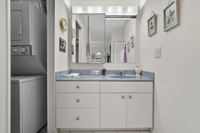 419 Lake Dora Drive, West Palm Beach, FL 33411