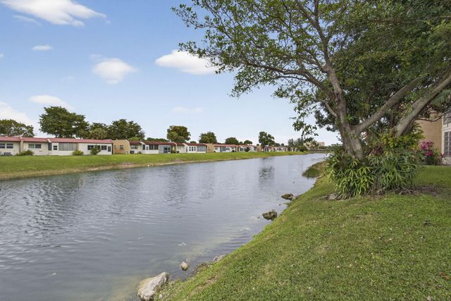 419 Lake Dora Drive, West Palm Beach, FL 33411