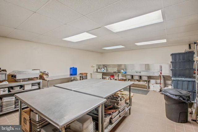 208 BARBEQUE DR, Berkeley Springs, WV 25411