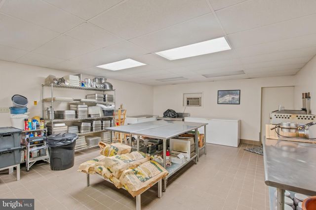 208 BARBEQUE DR, Berkeley Springs, WV 25411